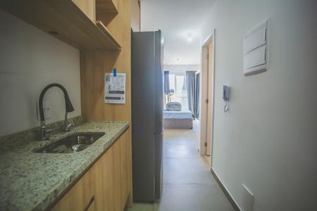 Studio à venda com 27m², 1 quarto e sem vaga Studio à venda com 27m², 1 quarto e sem vagaCozinha