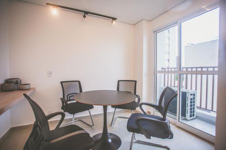 Studio à venda com 27m², 1 quarto e sem vaga Studio à venda com 27m², 1 quarto e sem vagaÁrea comum - Office
