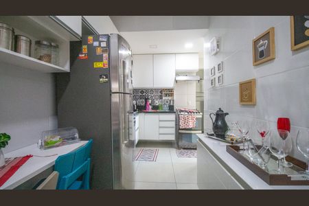 Casa à venda com 160m², 4 quartos e sem vaga Casa à venda com 160m², 4 quartos e sem vagaCozinha