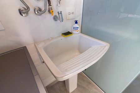 Apartamento à venda com 70m², 2 quartos e 1 vagaÁrea de Serviço