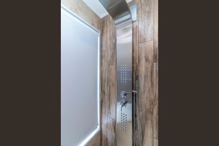 Apartamento à venda com 70m², 2 quartos e 1 vagaBanheiro da Suíte