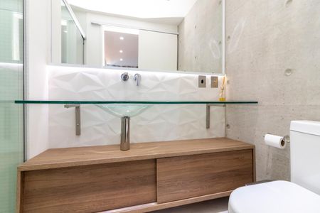 Apartamento à venda com 70m², 2 quartos e 1 vagaBanheiro Social