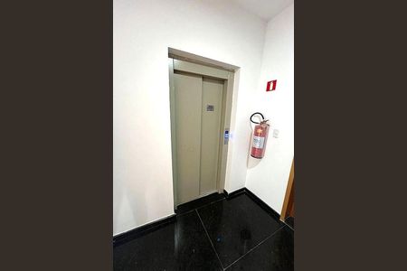 Apartamento à venda com 100m², 2 quartos e 1 vaga