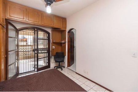 Casa à venda com 3 quartos, 238m² em Vila Matilde, São Paulo