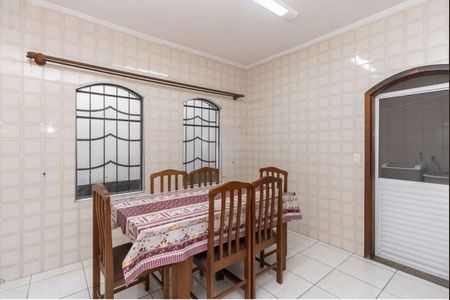 Casa à venda com 3 quartos, 238m² em Vila Matilde, São Paulo
