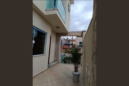 Casa à venda com 112m², 2 quartos e 2 vagas