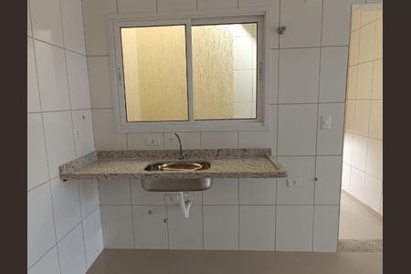 Casa à venda com 112m², 2 quartos e 2 vagas