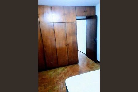 Casa à venda com 4 quartos, 190m² em Vila Clementino, São Paulo