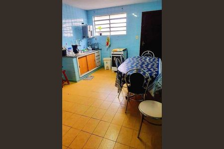 Casa à venda com 4 quartos, 190m² em Vila Clementino, São Paulo