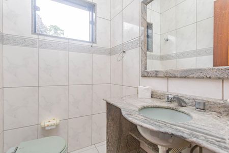 Casa à venda com 410m², 4 quartos e 8 vagasLavabo