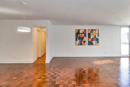 Apartamento à venda com 168m², 3 quartos e 2 vagasFoto 02