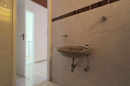 Casa à venda com 420m², 6 quartos e 4 vagasBanheiro das Suíte 2 e 3