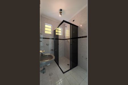 Casa à venda com 420m², 6 quartos e 4 vagasBanheiro das Suíte 2 e 3