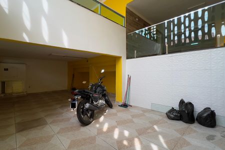 Casa à venda com 420m², 6 quartos e 4 vagasGaragem