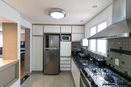 Apartamento à venda com 111m², 3 quartos e 2 vagasCozinha