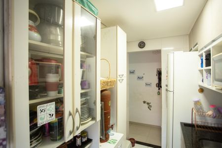 Apartamento à venda com 52m², 2 quartos e 1 vagaCozinha