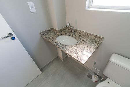 Apartamento à venda com 78m², 2 quartos e sem vagaBanheiro