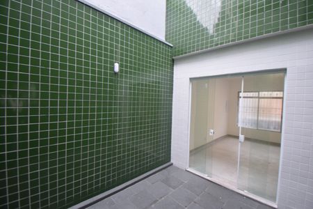 Casa para alugar com 640m², 3 quartos e sem vagaJardim de inverno