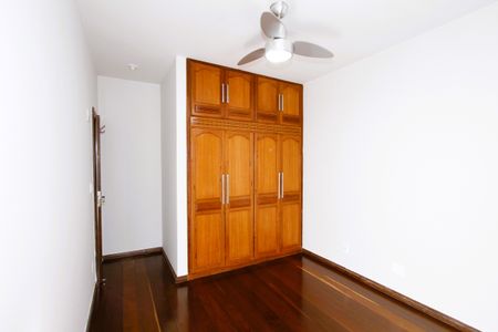 Casa para alugar com 300m², 4 quartos e 2 vagasQuarto 1