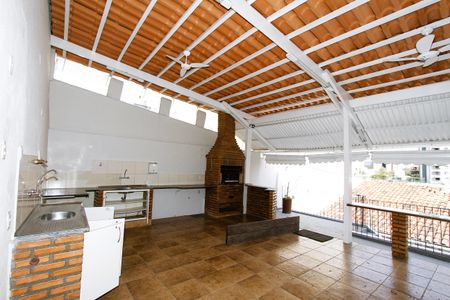 Casa para alugar com 300m², 4 quartos e 2 vagasChurrasqueira