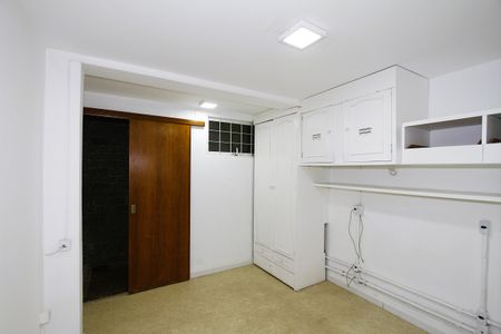 Casa para alugar com 300m², 4 quartos e 2 vagasSuíte 1