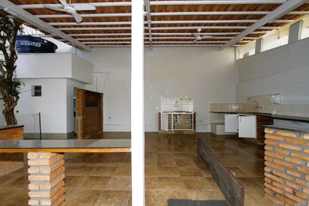 Casa para alugar com 300m², 4 quartos e 2 vagasChurrasqueira