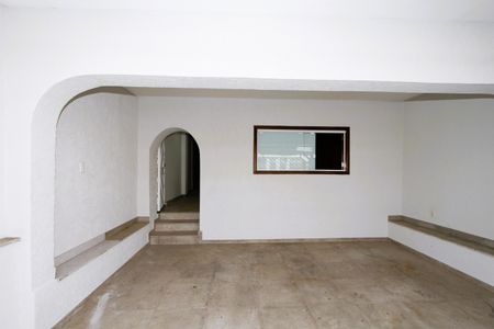 Casa para alugar com 300m², 4 quartos e 2 vagasGaragem