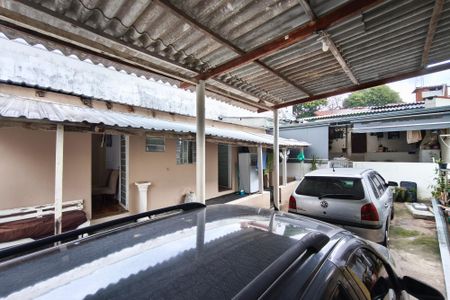 Casa para alugar com 180m², 4 quartos e 3 vagasQuintal - Garagem