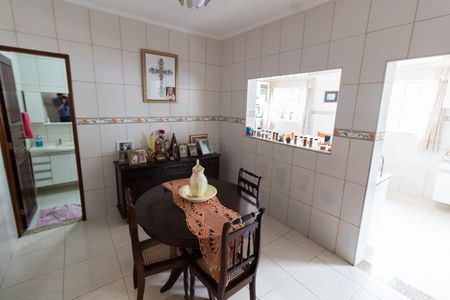 Casa à venda com 200m², 3 quartos e 4 vagas Casa à venda com 200m², 3 quartos e 4 vagasCopa