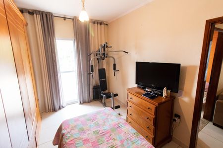 Casa à venda com 200m², 3 quartos e 4 vagas Casa à venda com 200m², 3 quartos e 4 vagasQuarto 2