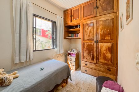 Casa à venda com 256m², 3 quartos e sem vaga Casa à venda com 256m², 3 quartos e sem vagaQuarto 2