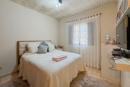 Casa à venda com 256m², 3 quartos e sem vaga Casa à venda com 256m², 3 quartos e sem vagaSuíte