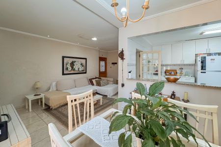 Casa à venda com 256m², 3 quartos e sem vaga Casa à venda com 256m², 3 quartos e sem vagaSala