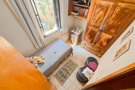 Casa à venda com 256m², 3 quartos e sem vaga Casa à venda com 256m², 3 quartos e sem vagaQuarto 2