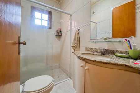 Casa à venda com 256m², 3 quartos e sem vaga Casa à venda com 256m², 3 quartos e sem vagaBanheiro Social