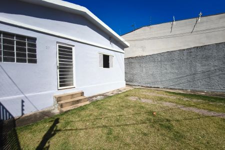 Casa à venda com 350m², 2 quartos e 3 vagasQuintal - Garagem