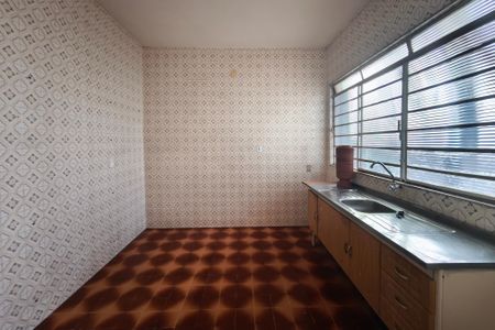 Casa à venda com 350m², 2 quartos e 3 vagasCozinha
