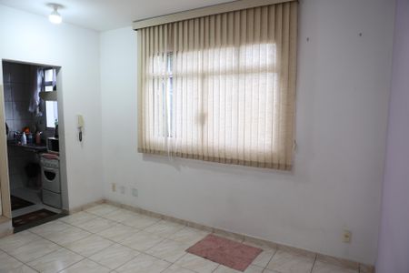 Sala de apartamento para alugar com 2 quartos, 49m² em Riacho das Pedras, Contagem