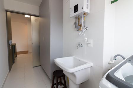 Apartamento para alugar com 73m², 2 quartos e 1 vagaÁrea de Serviço