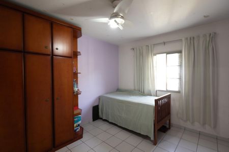 Casa para alugar com 385m², 6 quartos e 3 vagas Casa para alugar com 385m², 6 quartos e 3 vagasSuíte 3