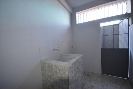 Casa para alugar com 120m², 4 quartos e 1 vagaÁrea de Serviço