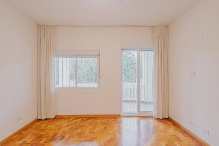 Casa à venda com 300m², 4 quartos e 4 vagasQuarto