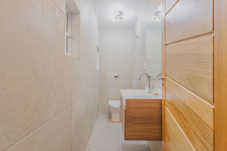 Casa à venda com 300m², 4 quartos e 4 vagasLavabo