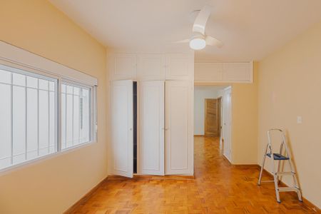 Casa à venda com 300m², 4 quartos e 4 vagasSuíte 3