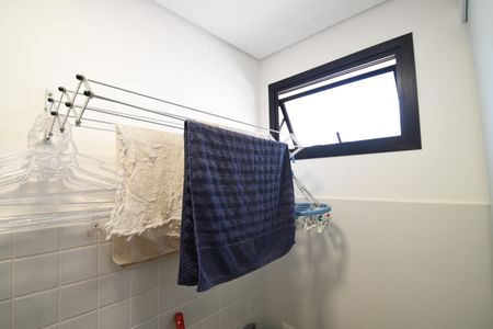 Apartamento à venda com 70m², 2 quartos e 1 vagaÁrea de Serviço