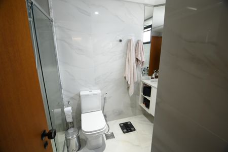Apartamento à venda com 70m², 2 quartos e 1 vagaBanheiro 1