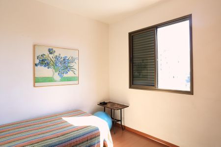 Apartamento à venda com 140m², 4 quartos e 3 vagas Apartamento à venda com 140m², 4 quartos e 3 vagasQuarto 2