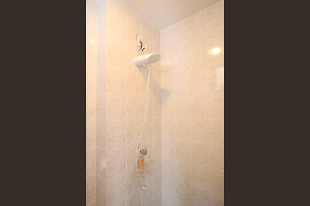 Apartamento à venda com 140m², 4 quartos e 3 vagas Apartamento à venda com 140m², 4 quartos e 3 vagasBanheiro de serviço