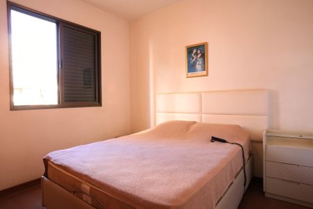 Apartamento à venda com 140m², 4 quartos e 3 vagas Apartamento à venda com 140m², 4 quartos e 3 vagasSuíte