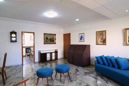 Sala de apartamento à venda com 4 quartos, 140m² em Sion, Belo Horizonte